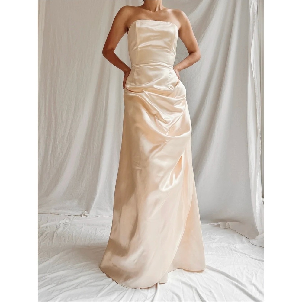 Jessica McClintock Gunne Sax Champagne Satin Strapless Ruched Formal Gown 3/4